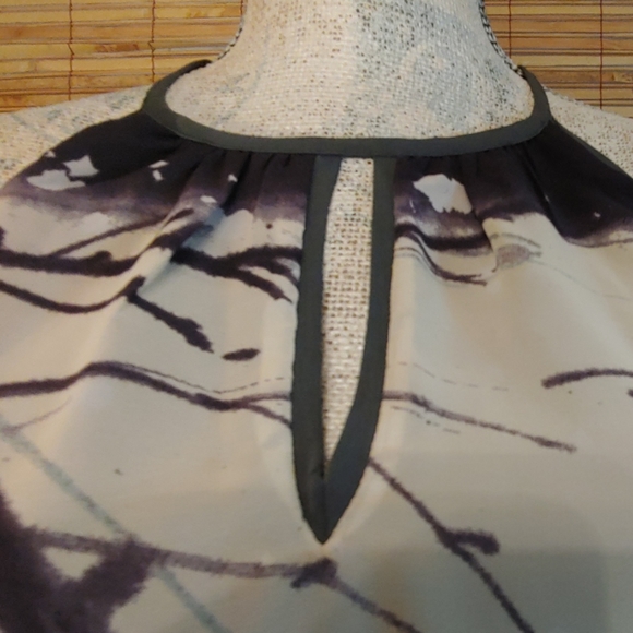 Walter Baker 🌫 B&W Printed Chiffon Halter Dress - Picture 2 of 8